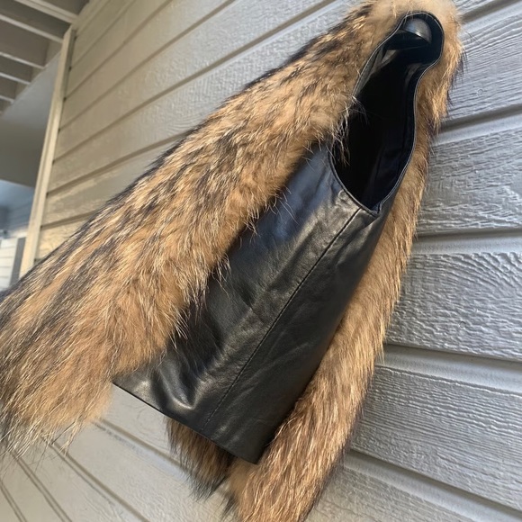 Adrienne Landau Fur Vest sz M - Picture 6 of 6